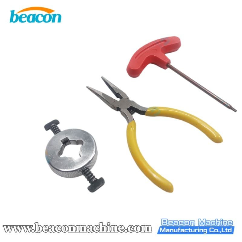 {Bosch 120 Series Injector Solenoid Valve Insulation Plate Removal Tool}
